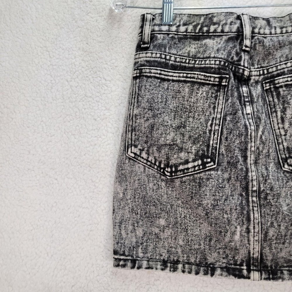 Neon Blonde Charcoal Cotton Denim Meet My Mum Acid Wash Jean Mini Skirt - Picture 8 of 12